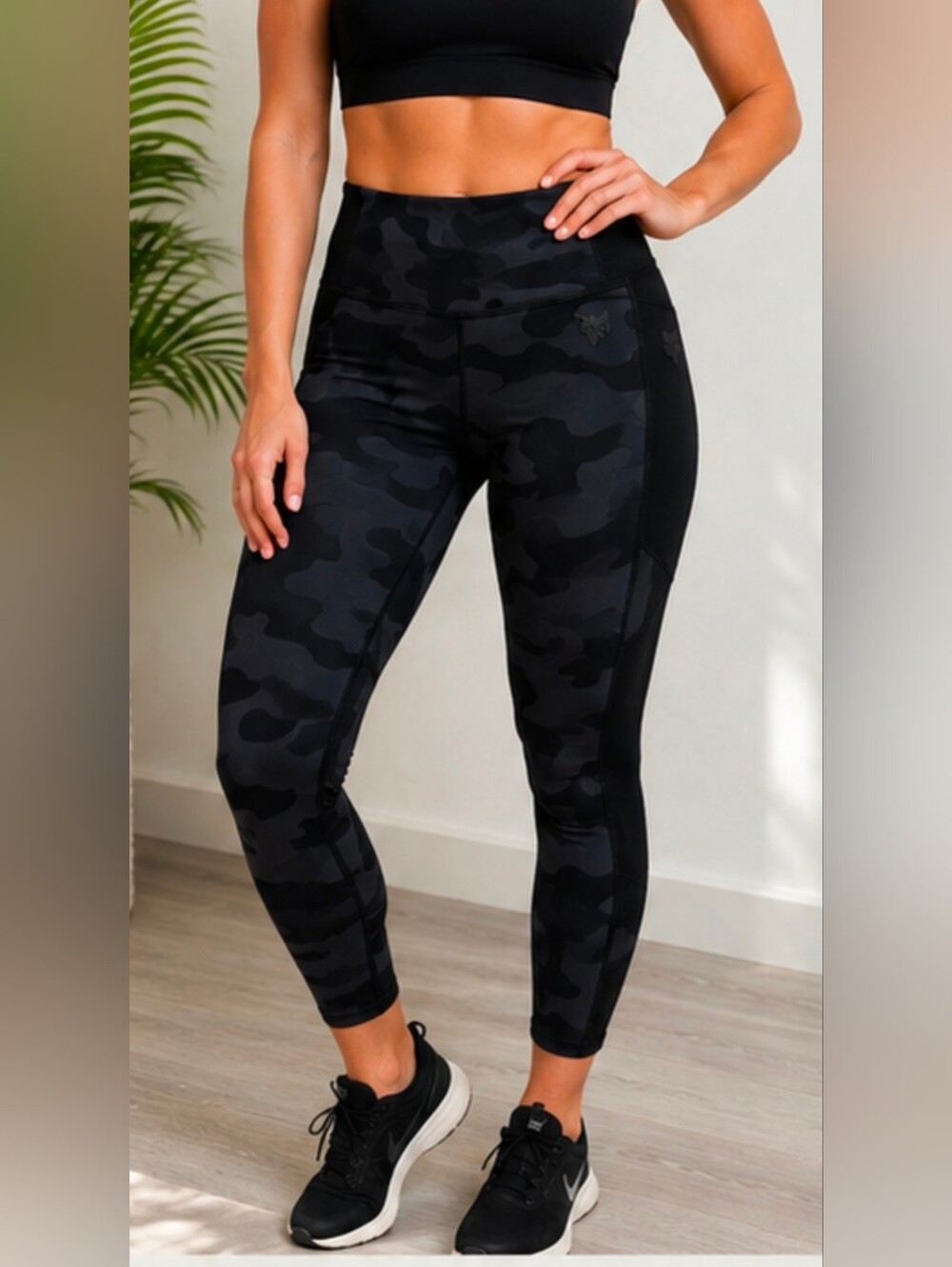 FOX Racing Women’s Medium Black Camo High Rise 7/8  Performance Leggings